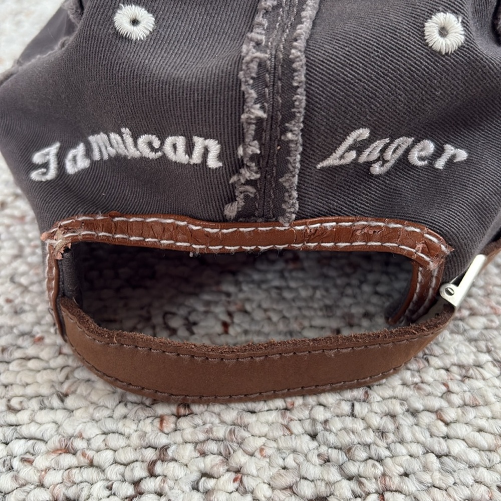 Brown Cap - Picture 4 of 7